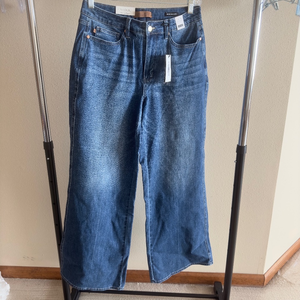 Judy Blue Dark Blue Flare Jeans